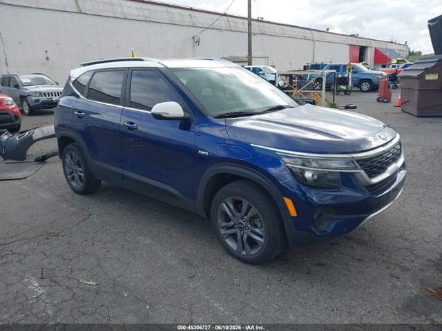 2021 KIA SELTOS S 1