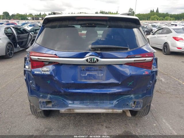2021 KIA SELTOS S 6