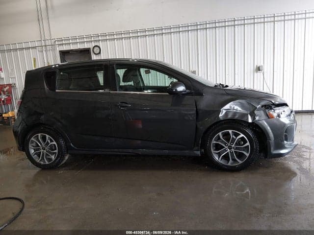 2018 CHEVROLET SONIC LT AUTO 13
