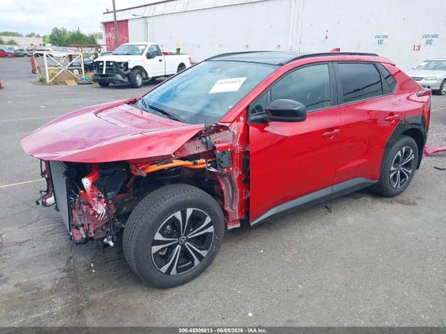 2025 TOYOTA BZ4X XLE 2