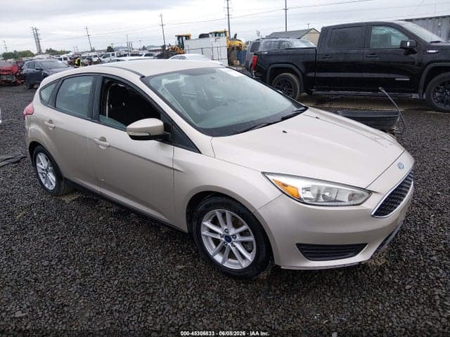 2017 FORD FOCUS SE 1