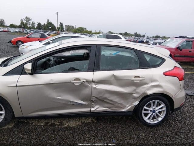 2017 FORD FOCUS SE 6