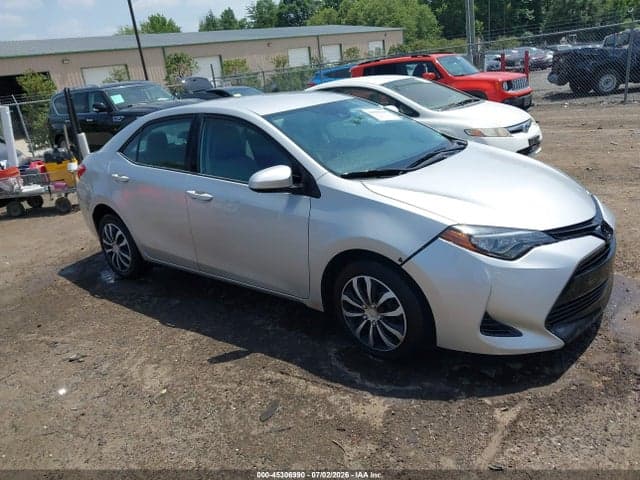 2017 TOYOTA COROLLA LE - 1