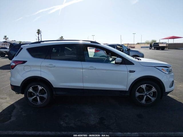2018 FORD ESCAPE SEL 14