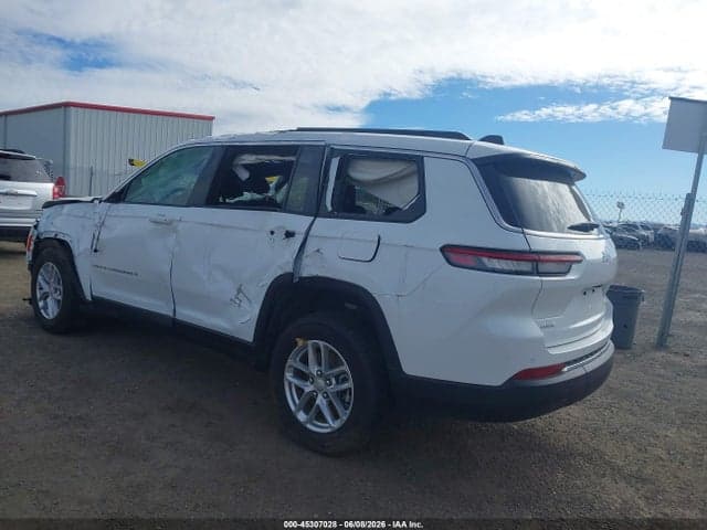 2025 JEEP GRAND CHEROKEE L LAREDO X 4X4 3