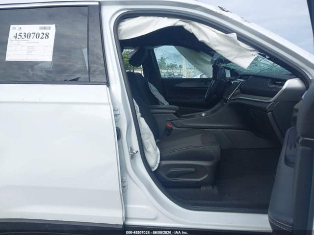 2025 JEEP GRAND CHEROKEE L LAREDO X 4X4 5