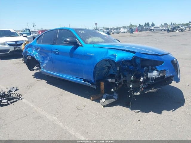 2022 ALFA ROMEO GIULIA VELOCE AWD