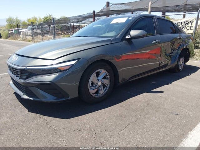 2025 HYUNDAI ELANTRA SE 2