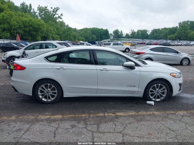 2019 FORD FUSION HYBRID SE 14