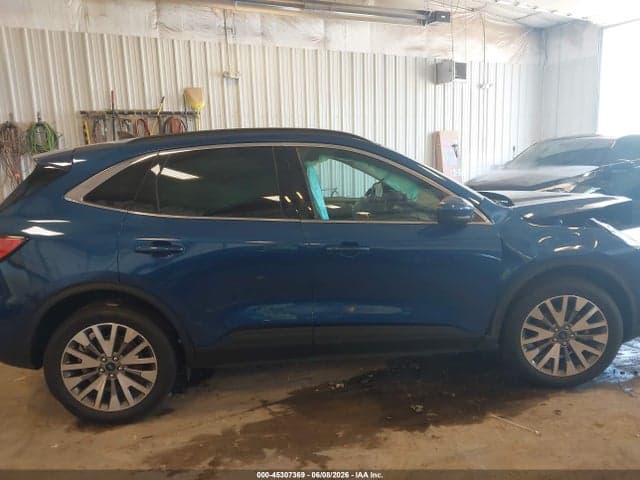 2022 FORD ESCAPE TITANIUM 13
