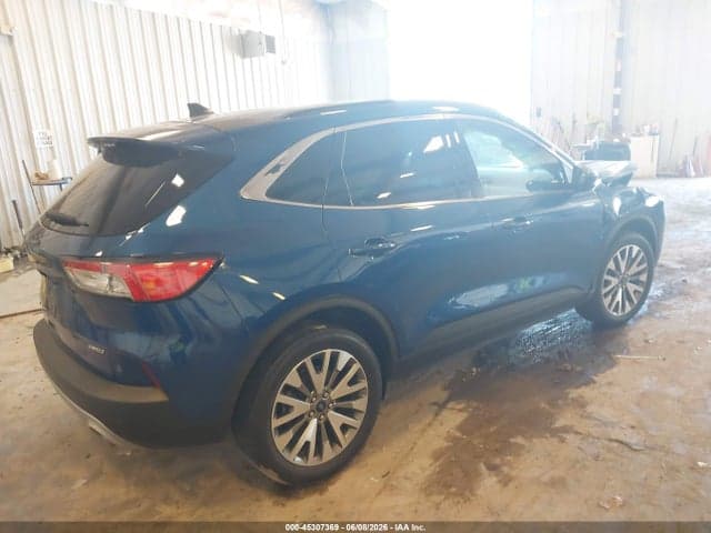 2022 FORD ESCAPE TITANIUM 4