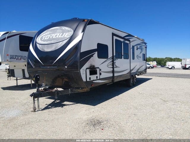 2017 TORQUE TOY HAULER 2