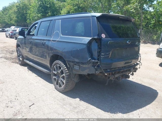 2021 CHEVROLET SUBURBAN 4WD RST 3