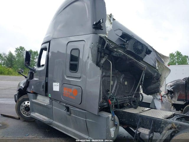 2019 FREIGHTLINER NEW CASCADIA 126 3