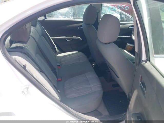 2017 CHEVROLET SONIC LT AUTO 8