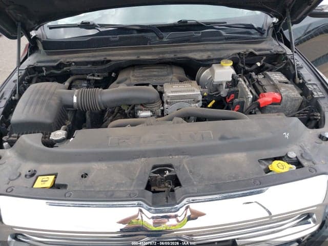 2020 RAM 1500 LARAMIE 4X4 5'7 BOX 10