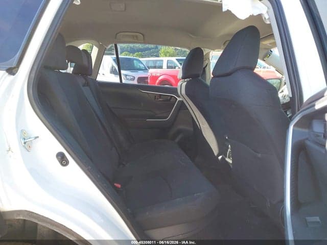 2025 TOYOTA RAV4 HYBRID LE 8