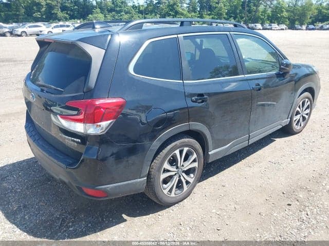 2021 SUBARU FORESTER LIMITED 4