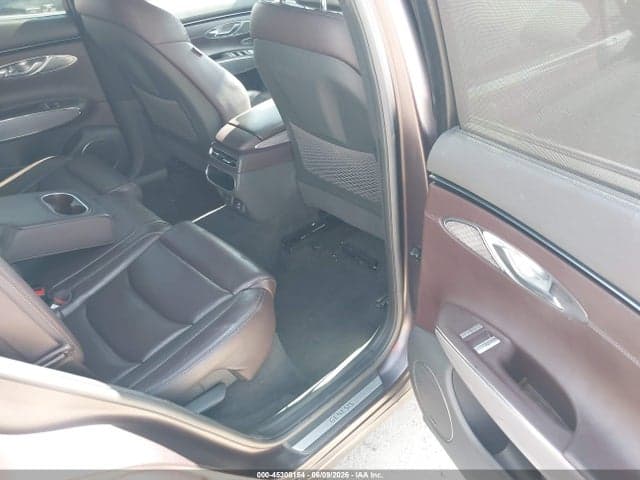 2022 GENESIS GV70 2.5T 8