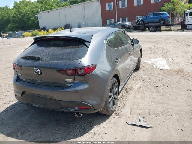 2021 MAZDA MAZDA3 4