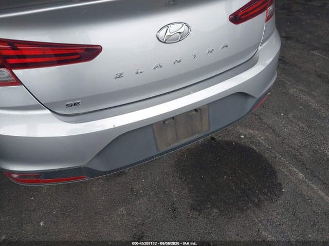 2020 HYUNDAI ELANTRA SE 14