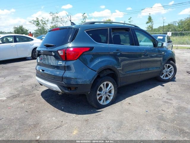 2019 FORD ESCAPE SEL 4
