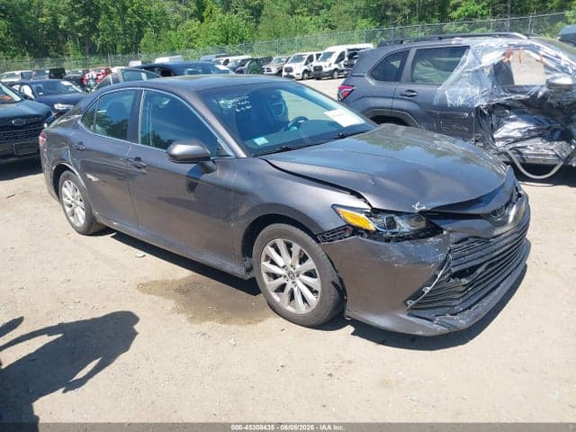 2020 TOYOTA CAMRY LE - 1