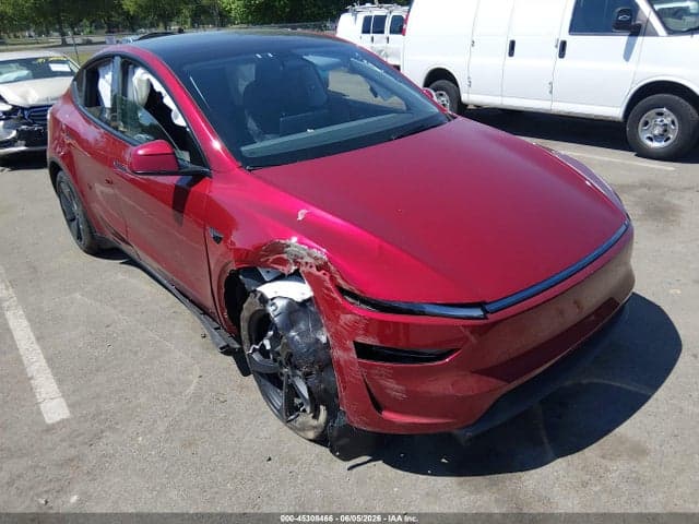 2026 TESLA MODEL Y 1