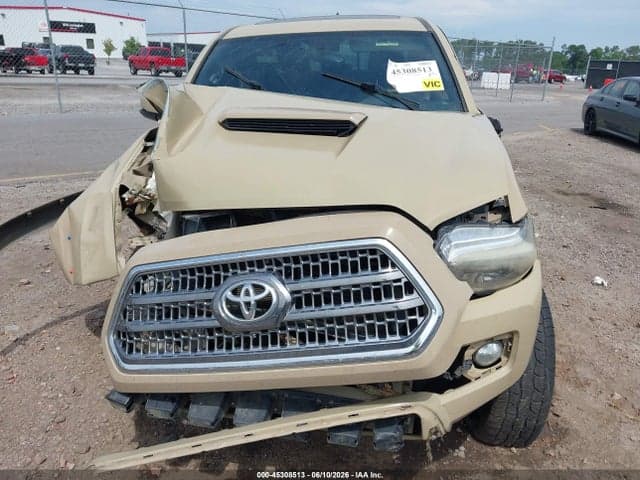 2017 TOYOTA TACOMA TRD SPORT 11