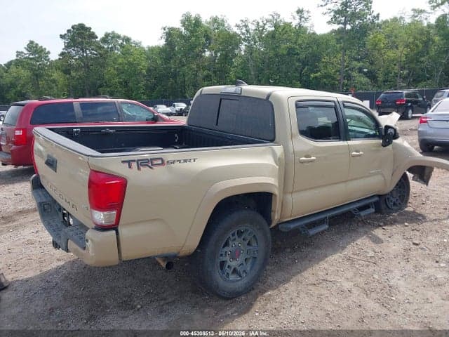 2017 TOYOTA TACOMA TRD SPORT 4