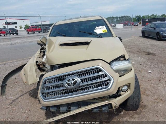 2017 TOYOTA TACOMA TRD SPORT 6