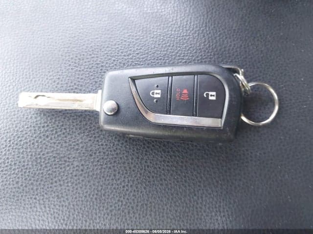 2021 TOYOTA RAV4 LE 11