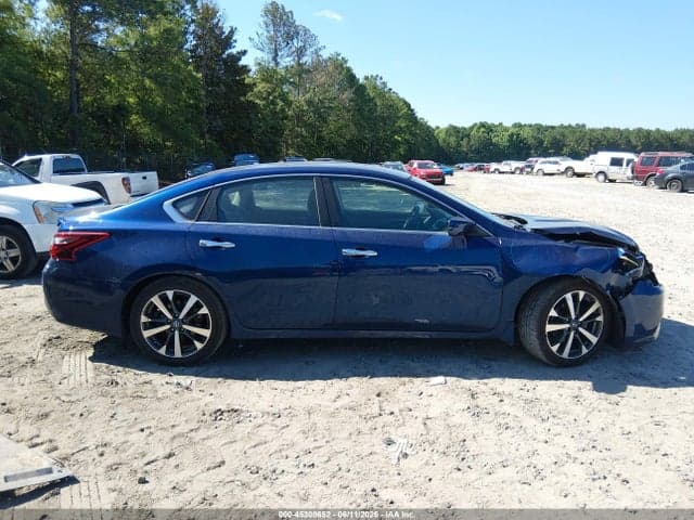 2017 NISSAN ALTIMA 2.5 SR 14