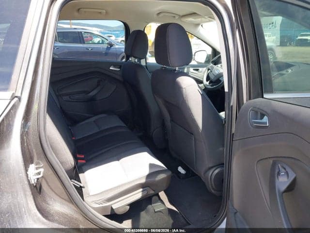2017 FORD ESCAPE SE 8