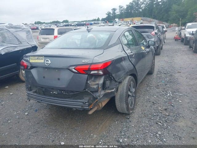 2021 NISSAN VERSA SV XTRONIC CVT 4