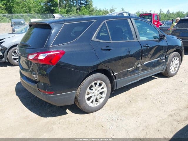 2020 CHEVROLET EQUINOX AWD LS 4