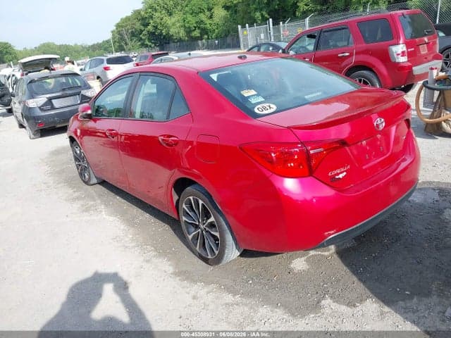 2017 TOYOTA COROLLA SE 3