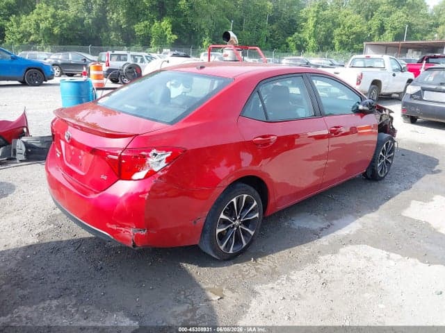 2017 TOYOTA COROLLA SE 4