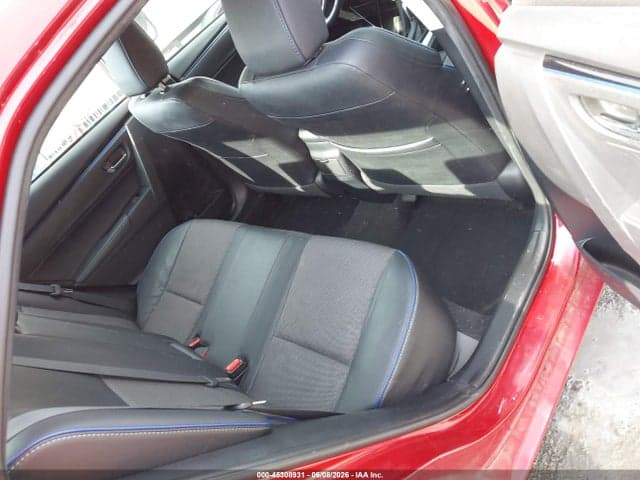 2017 TOYOTA COROLLA SE 8