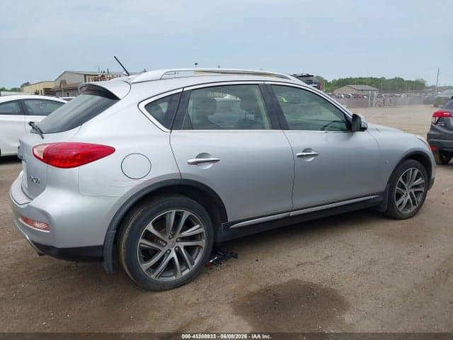 2017 INFINITI QX50 14