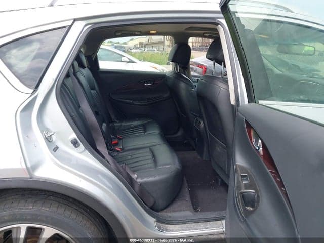 2017 INFINITI QX50 8