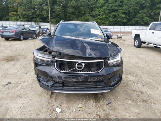 2021 VOLVO XC40 T5 6
