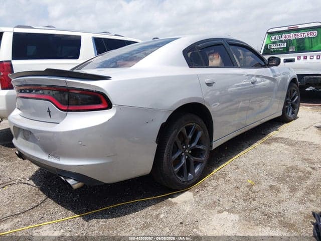 2019 DODGE CHARGER SXT RWD 4