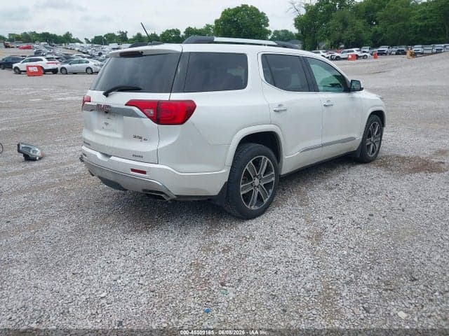 2017 GMC ACADIA DENALI 4