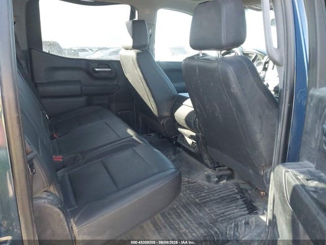 2023 CHEVROLET SILVERADO 1500 4WD SHORT BED WT 8