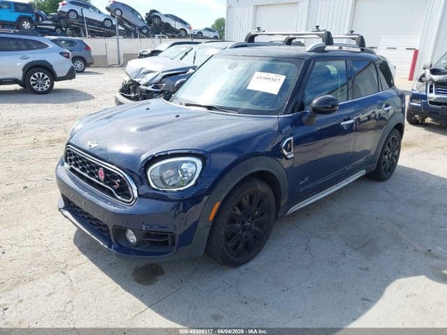 2018 MINI COUNTRYMAN COOPER 2
