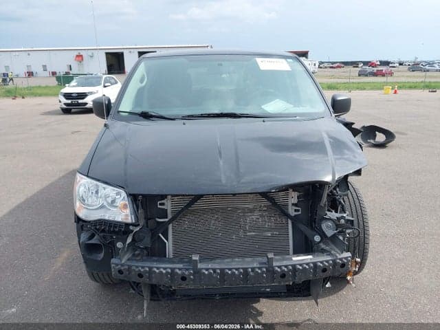 2017 DODGE GRAND CARAVAN SE 13