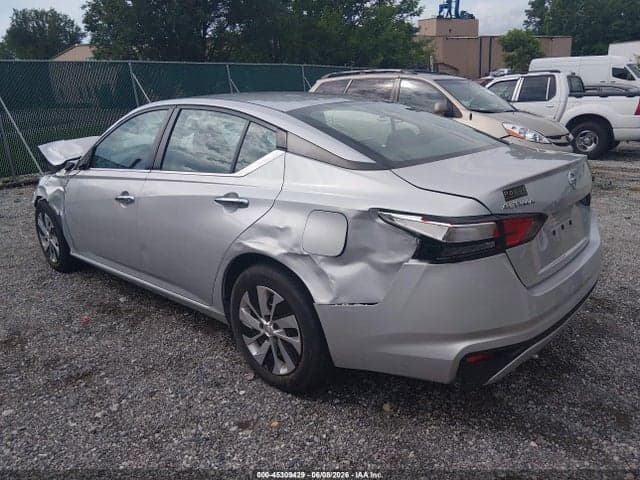 2021 NISSAN ALTIMA S FWD 3