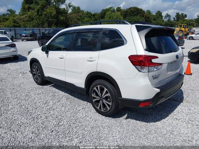 2024 SUBARU FORESTER LIMITED 3