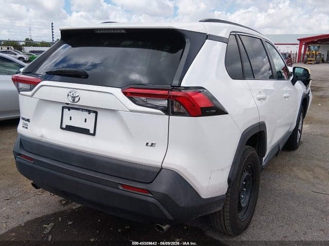 2020 TOYOTA RAV4 LE 4